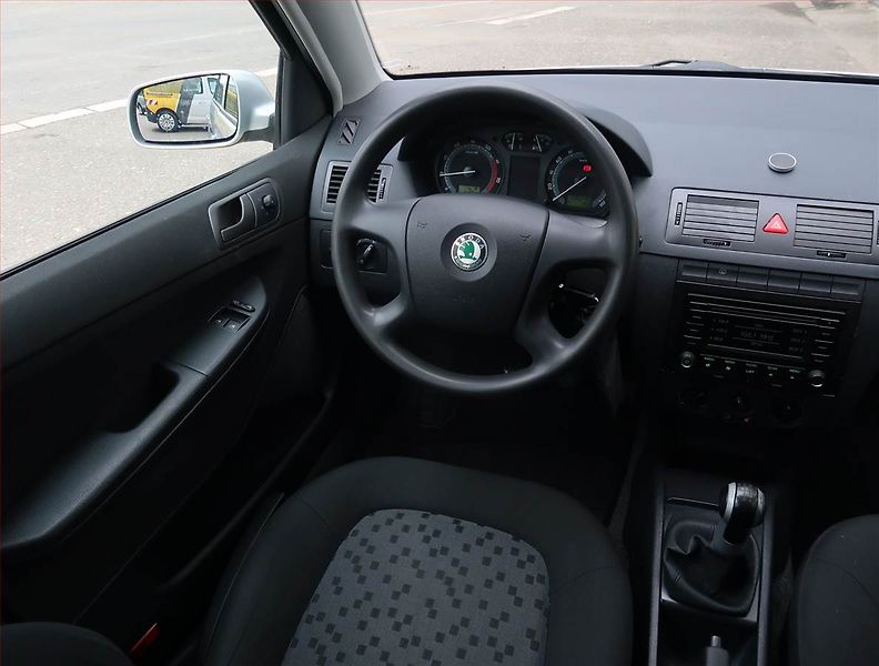 Škoda Fabia (2006) 1.2, jezdí dobře - fotka 7 z 15