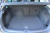 Volkswagen Golf 1.6 TDi AUT. KLIMA SADA KOL - náhled 19