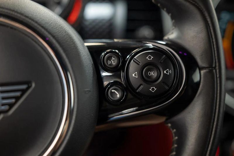 Mini Cooper S 2.0 141 kW - fotka 18 z 35