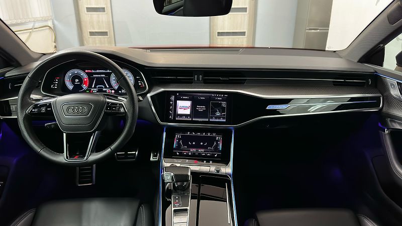 Audi S7 ZÁRUKA / TOP STAV - fotka 25 z 46