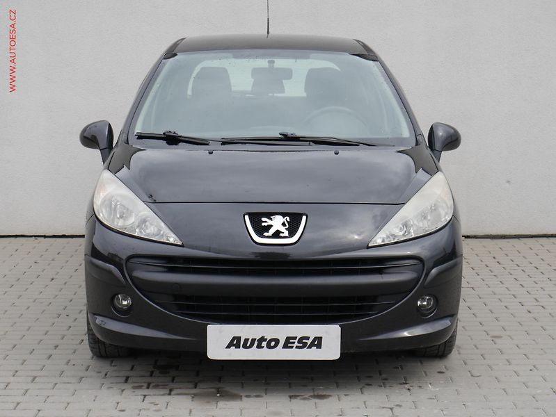 Peugeot 207 (2007) 1.4i, ČR - fotka 2 z 15
