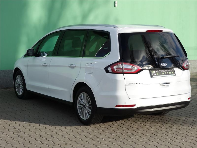 Ford Galaxy 2,0 140kW LED NAVI  TITANIUM - fotka 15 z 38