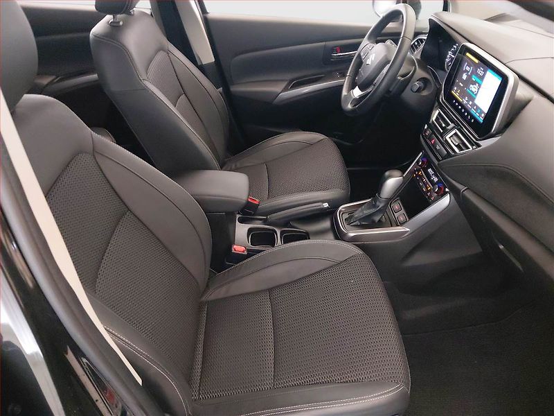 Suzuki SX4 S-Cross (2022) Elegance 1.4 BoosterJet - fotka 9 z 18