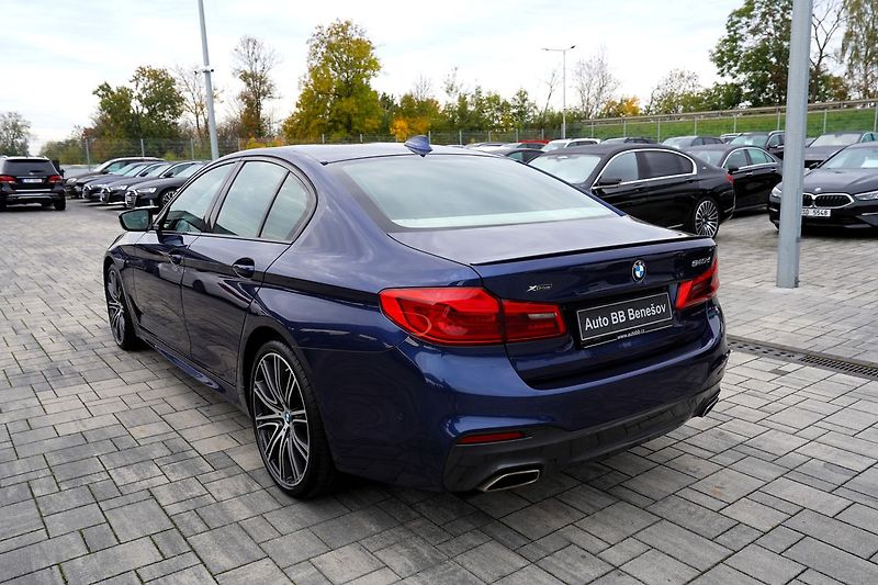 BMW Řada 5 540d xDrive Mpaket/320PS/ČR - fotka 4 z 50