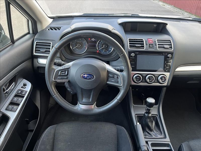 Subaru XV 2,0 D 4x4 108KW KAMERA SERVIS - fotka 14 z 44