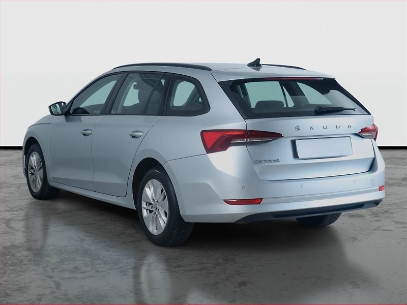 Škoda Octavia (2021) Ambition 2.0 TDI, Serv.kniha - fotka 4 z 17