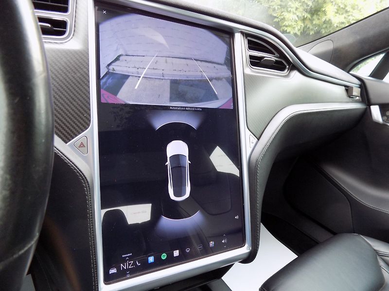 Tesla Model S (2016) P90D-780PS Nabíjení zdarma - fotka 44 z 50