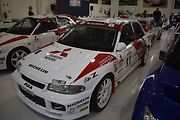 a jeho Mitsubishi