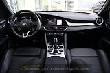 Alfa Romeo Giulia 2.0T 16V 206kW VELOCE AT8 Q4 - náhled 20