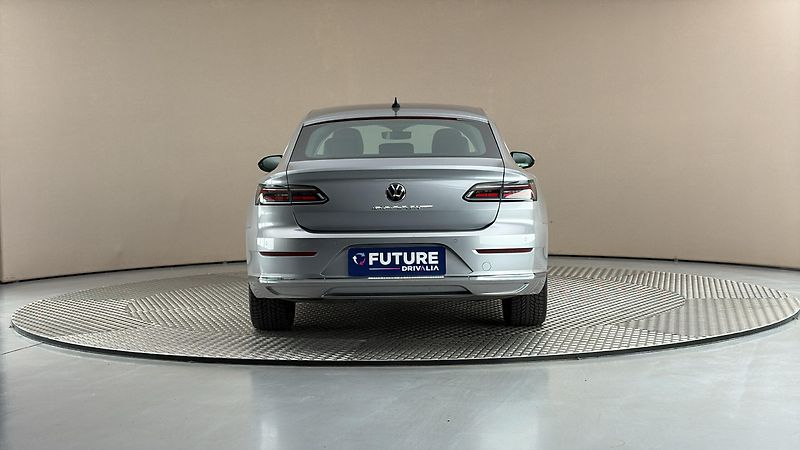 Volkswagen Arteon 2.0 TDI DSG Elegance - fotka 5 z 27