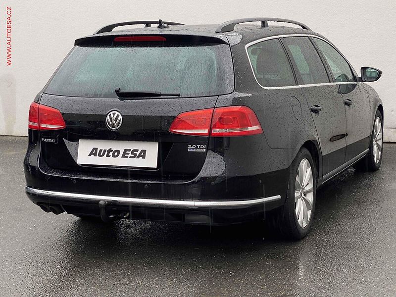 Volkswagen Passat (2011) 2.0TDi, Comfortline, TZ, - fotka 4 z 18