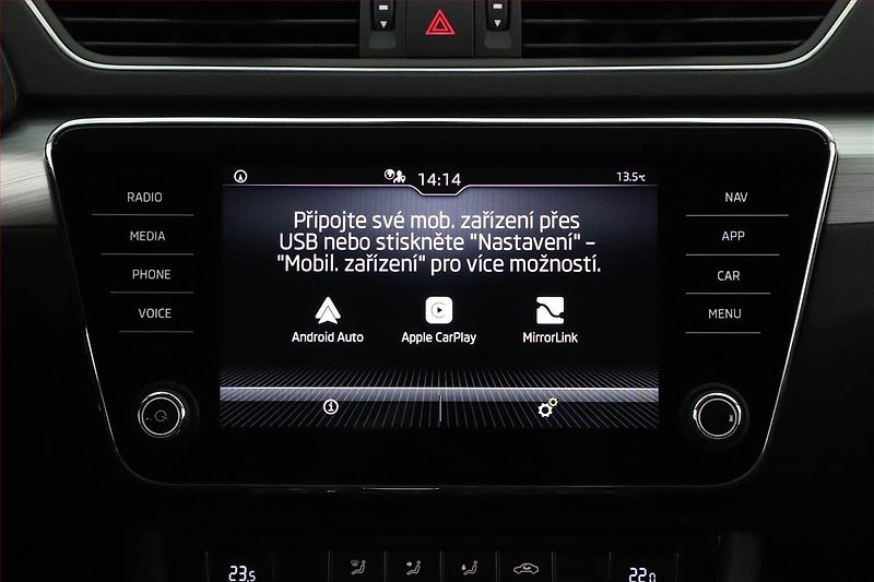 Škoda Superb (2021) 2.0 TDI - fotka 15 z 18