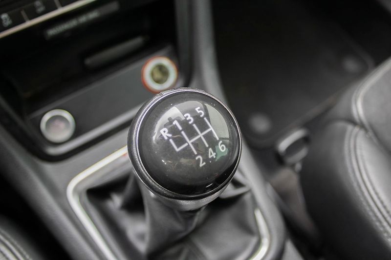 Volkswagen Sharan - fotka 28 z 39