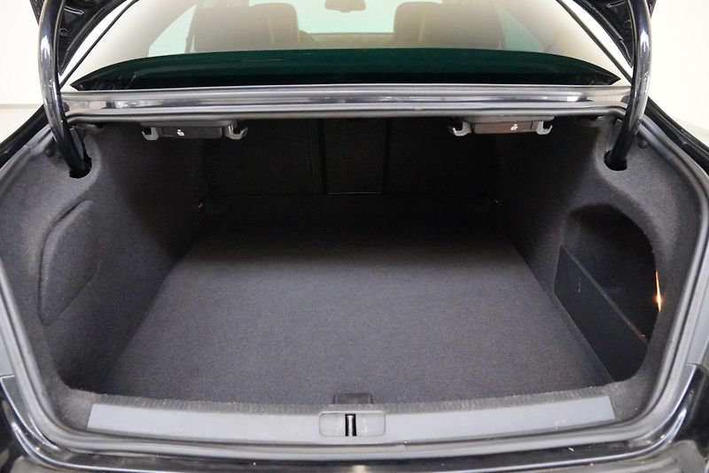 Volkswagen CC - fotka 28 z 31