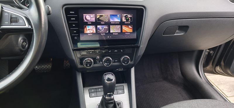 Škoda Octavia (2019) 2.0 TDI 2019 - SOLEIL  Automat - fotka 3 z 20