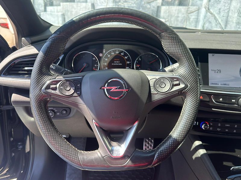 Opel Insignia (2017) 2.0D, 125KW, MATRIX, MASÁŽ - fotka 20 z 28