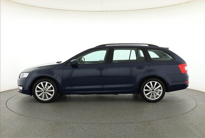 Škoda Octavia (2013) 1.6 TDI, Tempomat - fotka 3 z 14