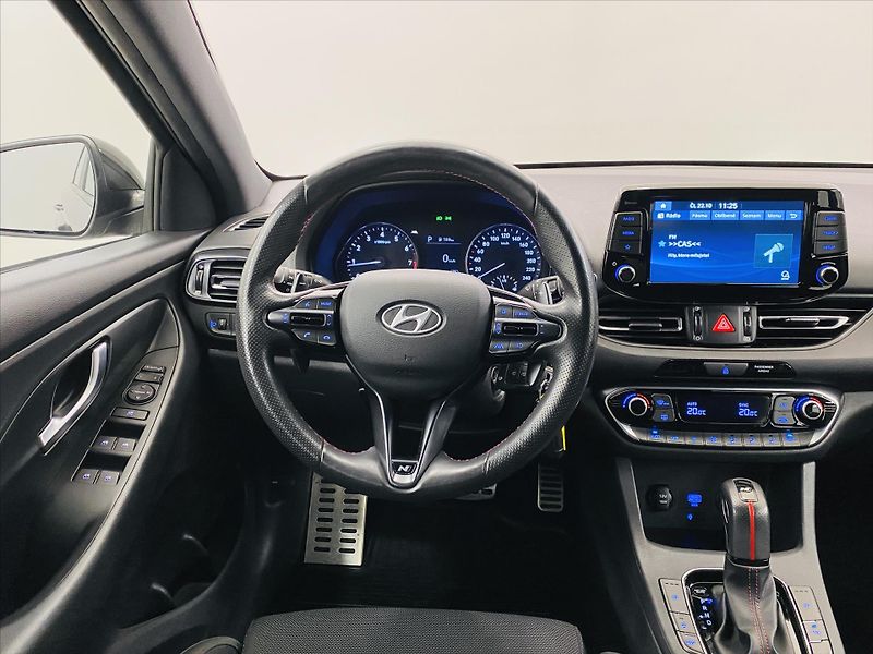 Hyundai i30 1,5 T-GDi 117kW DCT N-Line - fotka 10 z 26