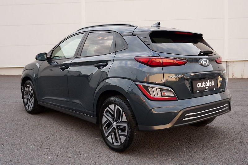 Hyundai Kona ELEKTRIC 100kW - fotka 12 z 39