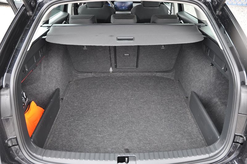 Škoda Octavia IV 1.5TSi 110kW KOMBI - fotka 8 z 17