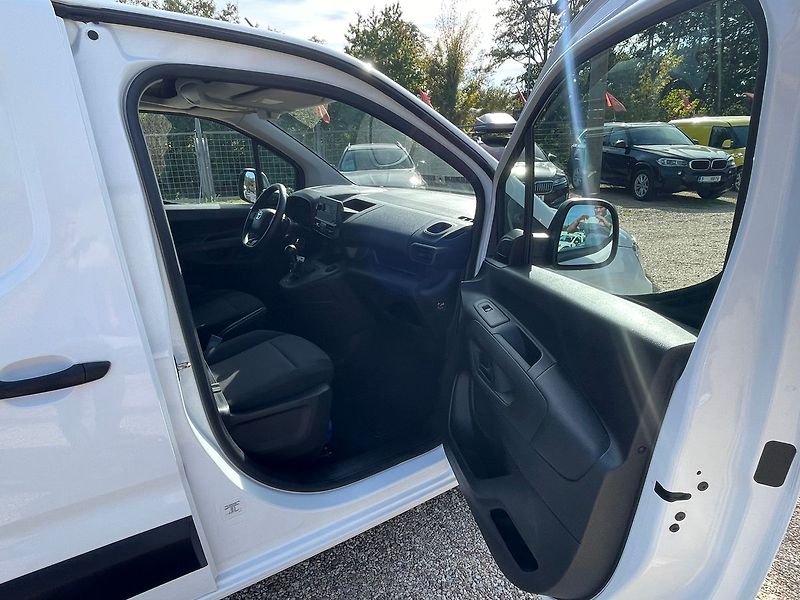 Toyota ProAce 1.5D-4D 75kW*L2H1*CZ*130tisKM - fotka 20 z 22