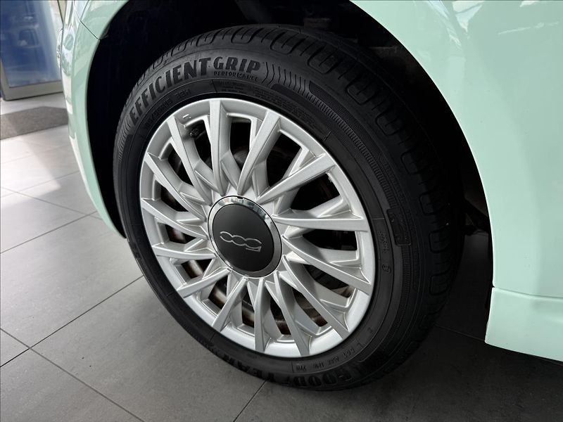 Fiat 500 1,2   1.MAJITEL,LOUNGE,SERVISK - fotka 7 z 21