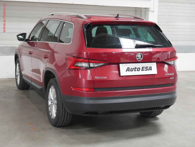 Škoda Kodiaq (2018) 2.0TDi 4x4, ČR, Style, DSG - fotka 4 z 22