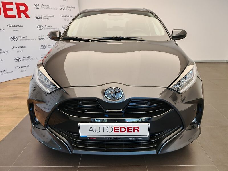 Toyota Yaris 1.5 Hybrid Style - fotka 2 z 30