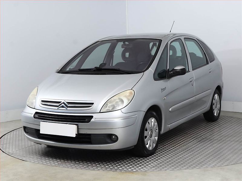 Citroën Xsara Picasso (2008) 1.6 16V, po STK, Klima - fotka 2 z 13