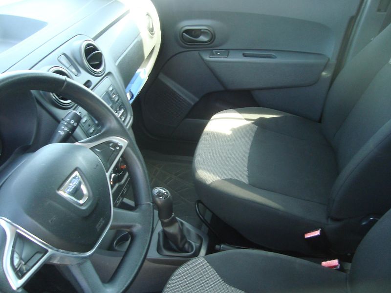 Dacia Lodgy (2017) 1,5dci - fotka 12 z 15