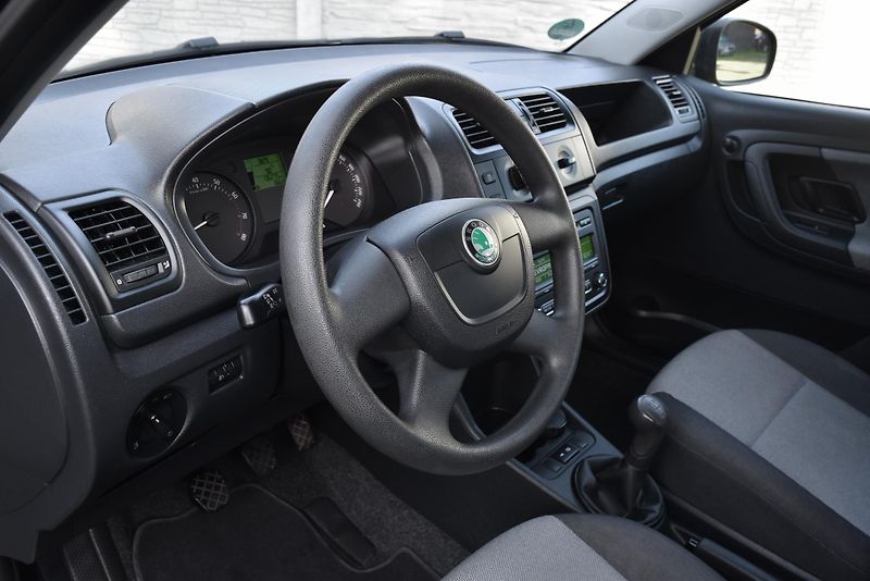 Škoda Fabia 1.4 16V,FACE,KLIMA,BEZ KOROZE - fotka 8 z 37