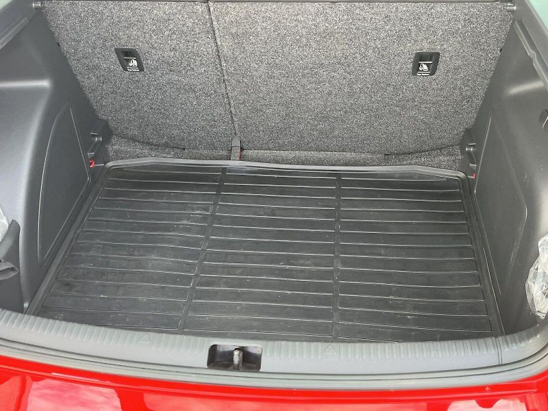 Škoda Rapid (2014) 1,6TDI 66KW AMBITION FRESH - fotka 7 z 22