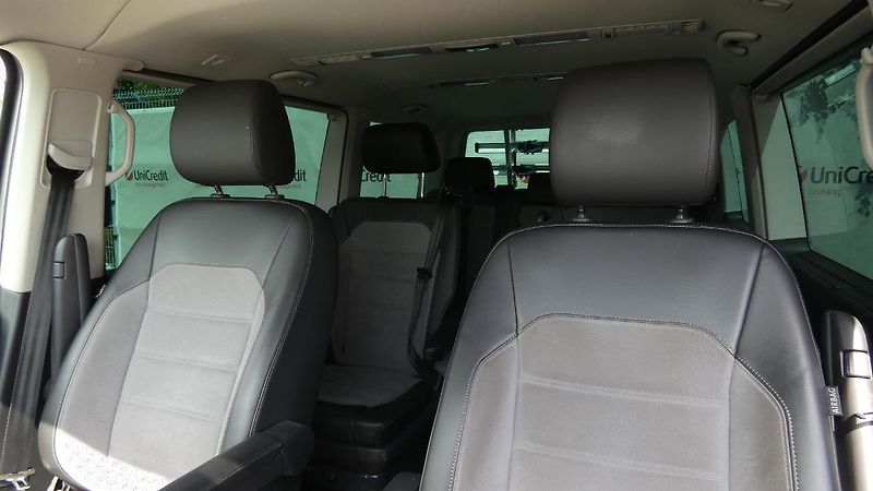 Volkswagen Multivan 2.0TDI 150KW Highline 4MOT DSG - fotka 7 z 24