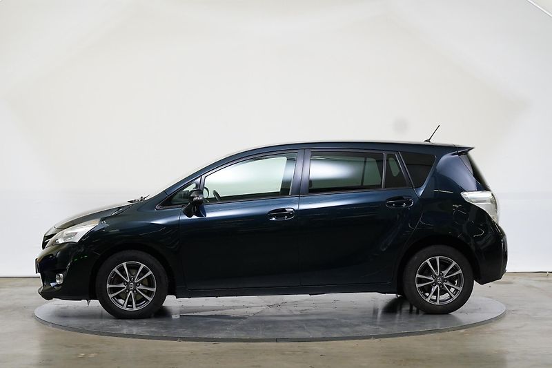 Toyota Verso - fotka 3 z 26