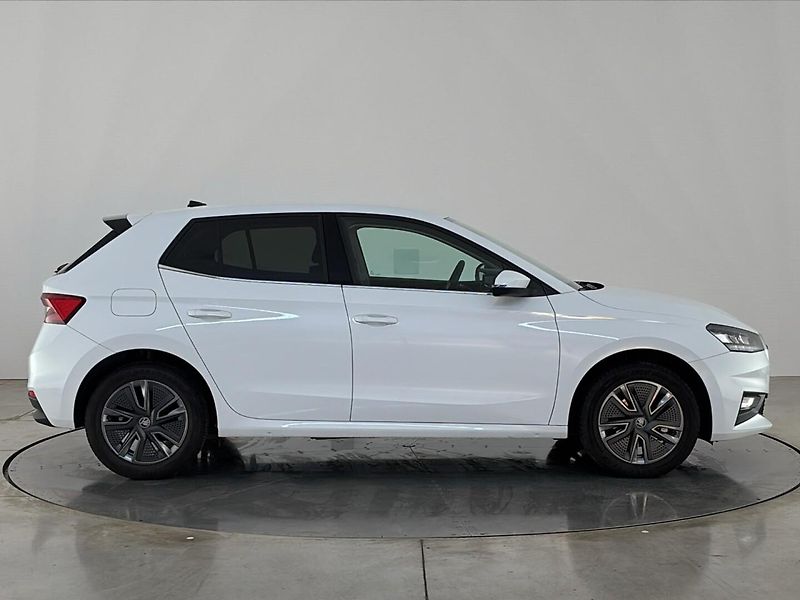 Škoda Fabia Top Selection + zimní kola - fotka 16 z 28