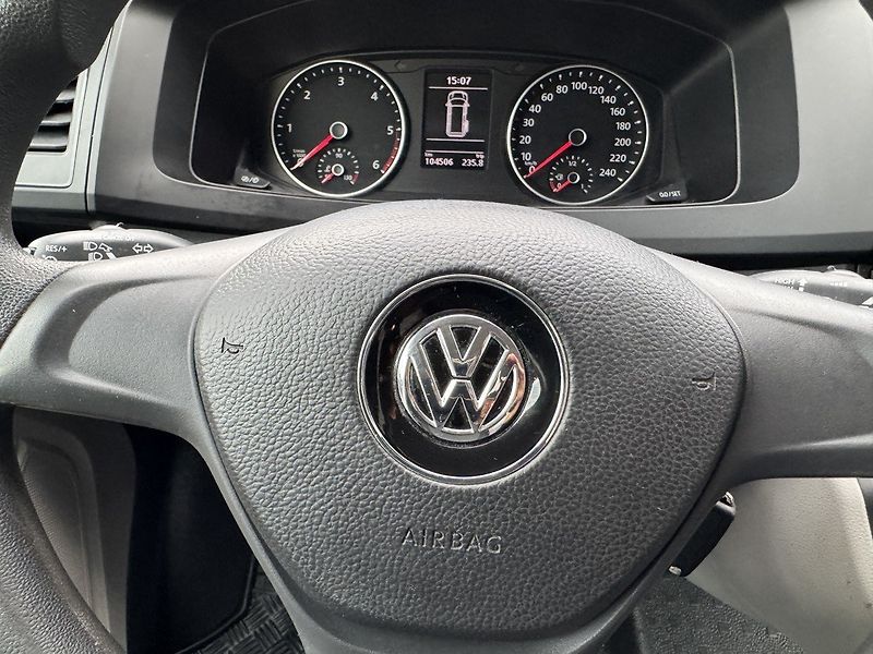 Volkswagen Transporter (2017) 2.0 TDi Tažné Senzory Tempomat - fotka 8 z 44