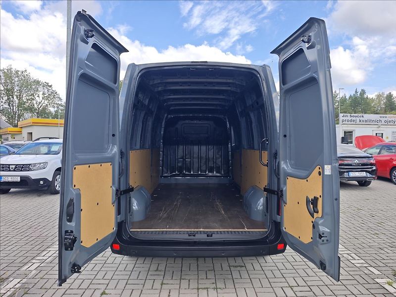 Renault Master 2,3 dCi180  Furgon L3H2P3 - fotka 11 z 17
