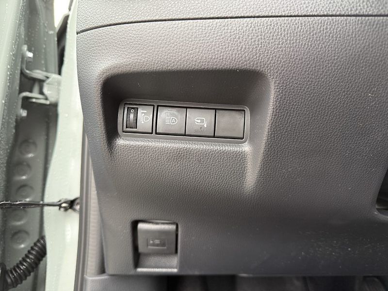 Toyota Aygo 1.5 Hybrid MC26 Style Smart - fotka 20 z 23