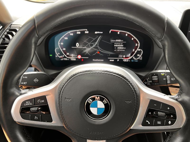 BMW X3 30e xDrive 1. majitel  - fotka 19 z 27