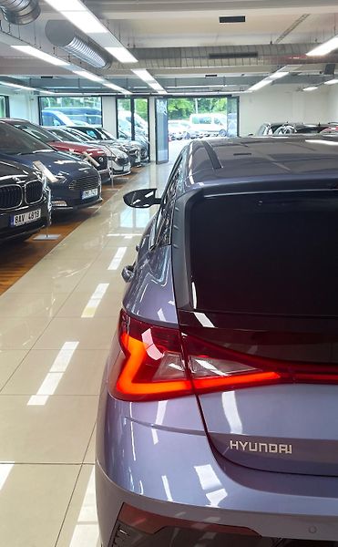Hyundai i20 1.0 T-GDI, 73 kW, ČR, 1. MAJ. - fotka 25 z 29