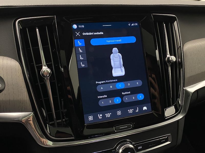 Volvo V90 CC B5 AWD ULTIMATE REZERVACE - fotka 63 z 68