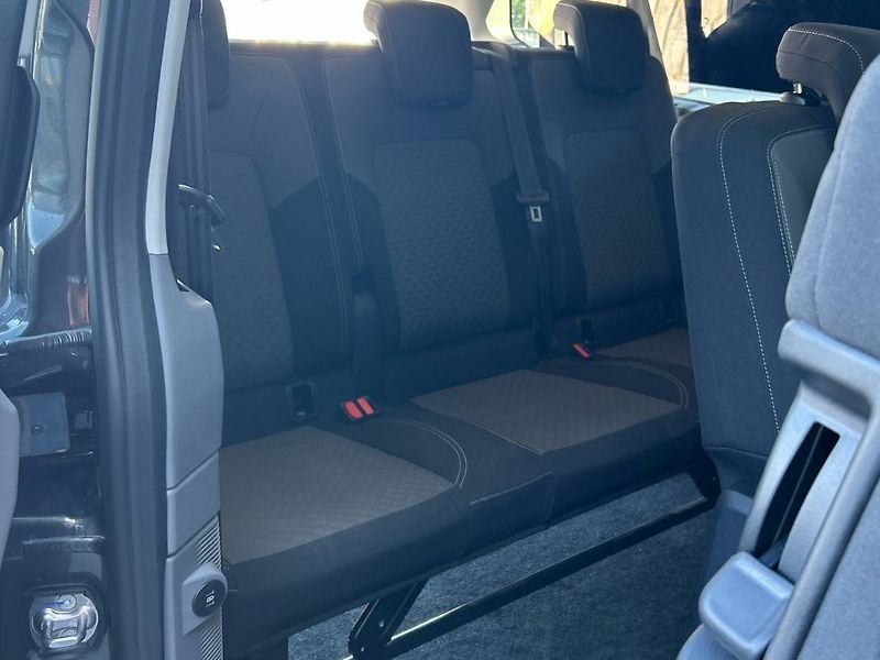 Volkswagen Caravelle (2025) 2.0 TDI 8AUT DR Life - fotka 13 z 34