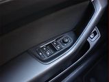 Volkswagen Passat (2021) Business 2.0 TDI, Automat - náhled 21