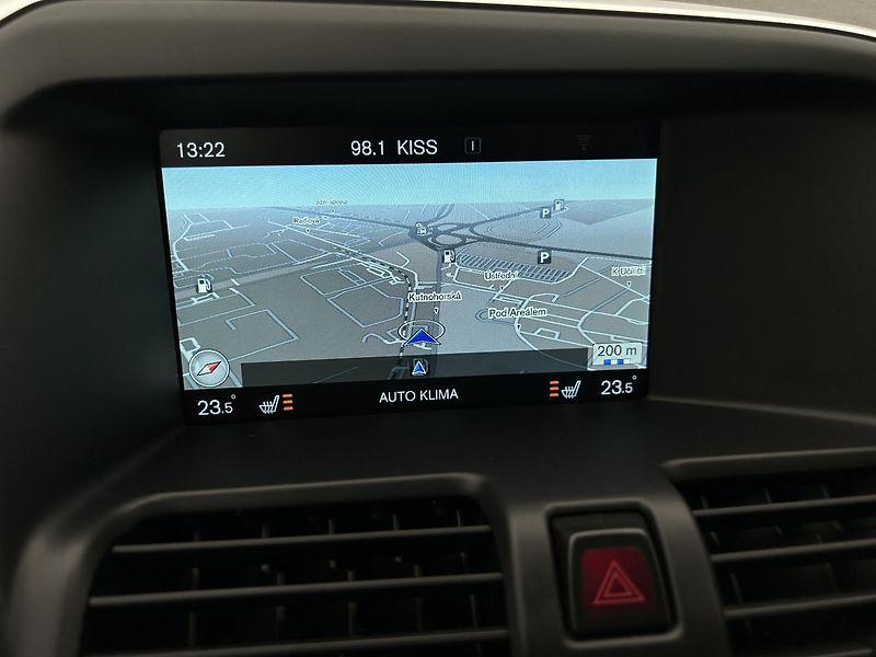 Volvo XC60 2.0 T5 Sumum - fotka 55 z 62