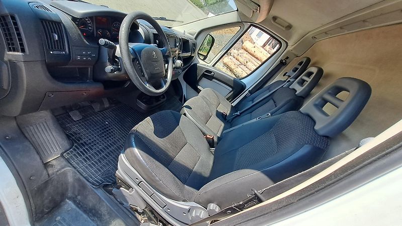Peugeot Boxer 2.0 HDI L4H2 120 KW NAVI - fotka 12 z 20