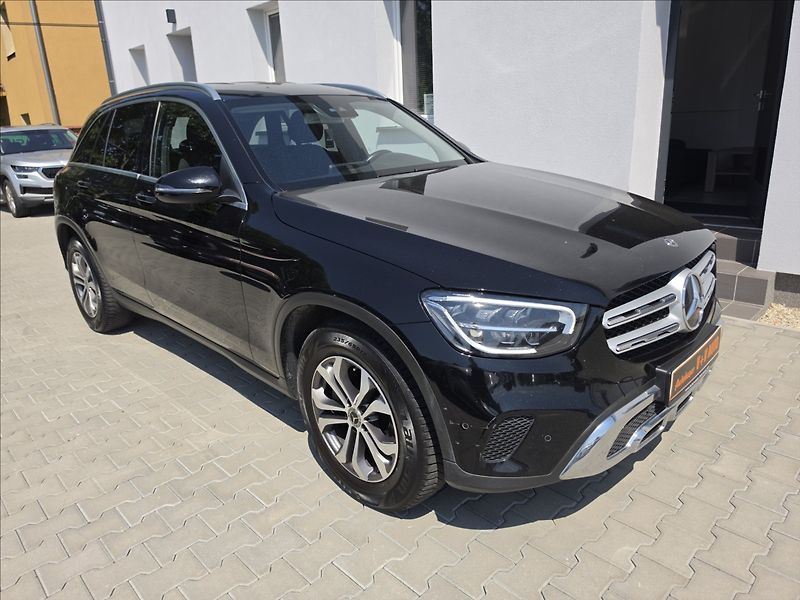Mercedes-Benz GLC 2,0 CRDi 200D 4MATIC NAVI KAME - fotka 4 z 41