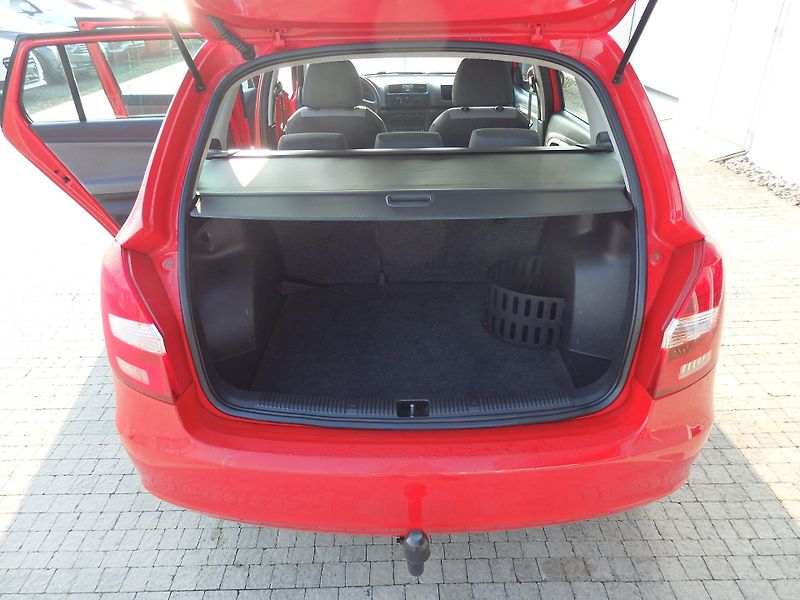 Škoda Fabia 1.2 TSI 63 kW KLIMA, ZÁVĚS - fotka 8 z 14