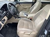 Volkswagen Touran 2,0 TDi 103kw DSG Highline Pan - náhled 7