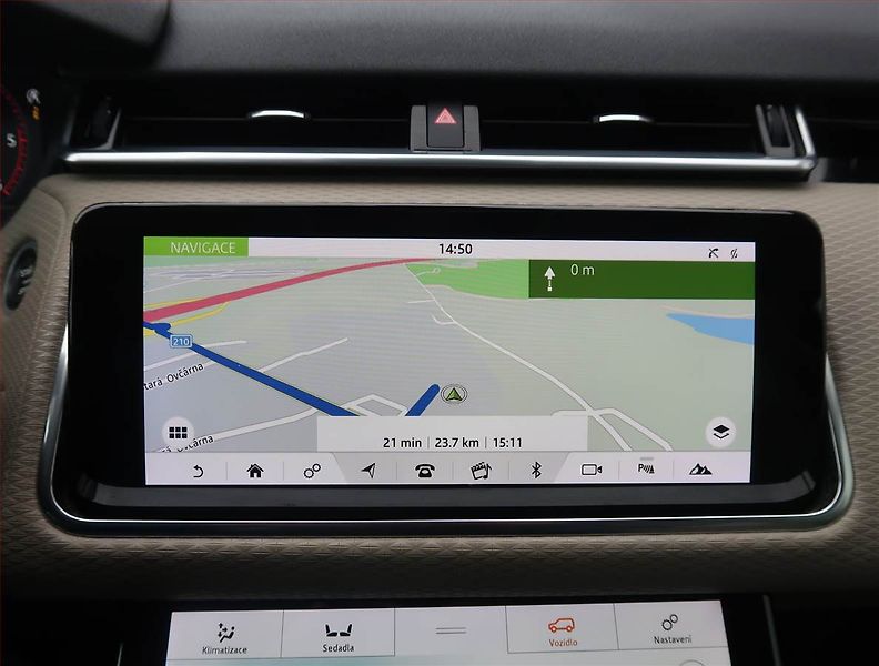 Land Rover Range Rover Velar (2018) D240 - fotka 16 z 17