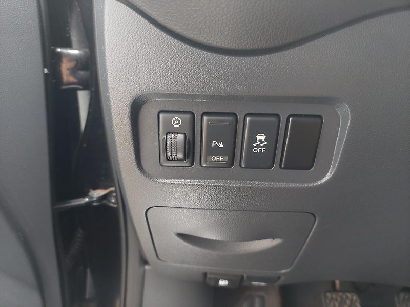Renault Koleos (2013) Bose dCi 150 4x4 - fotka 17 z 40